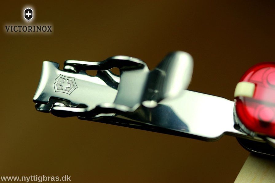 Makro Foto af Victorinox Lommekniv NailClip 580